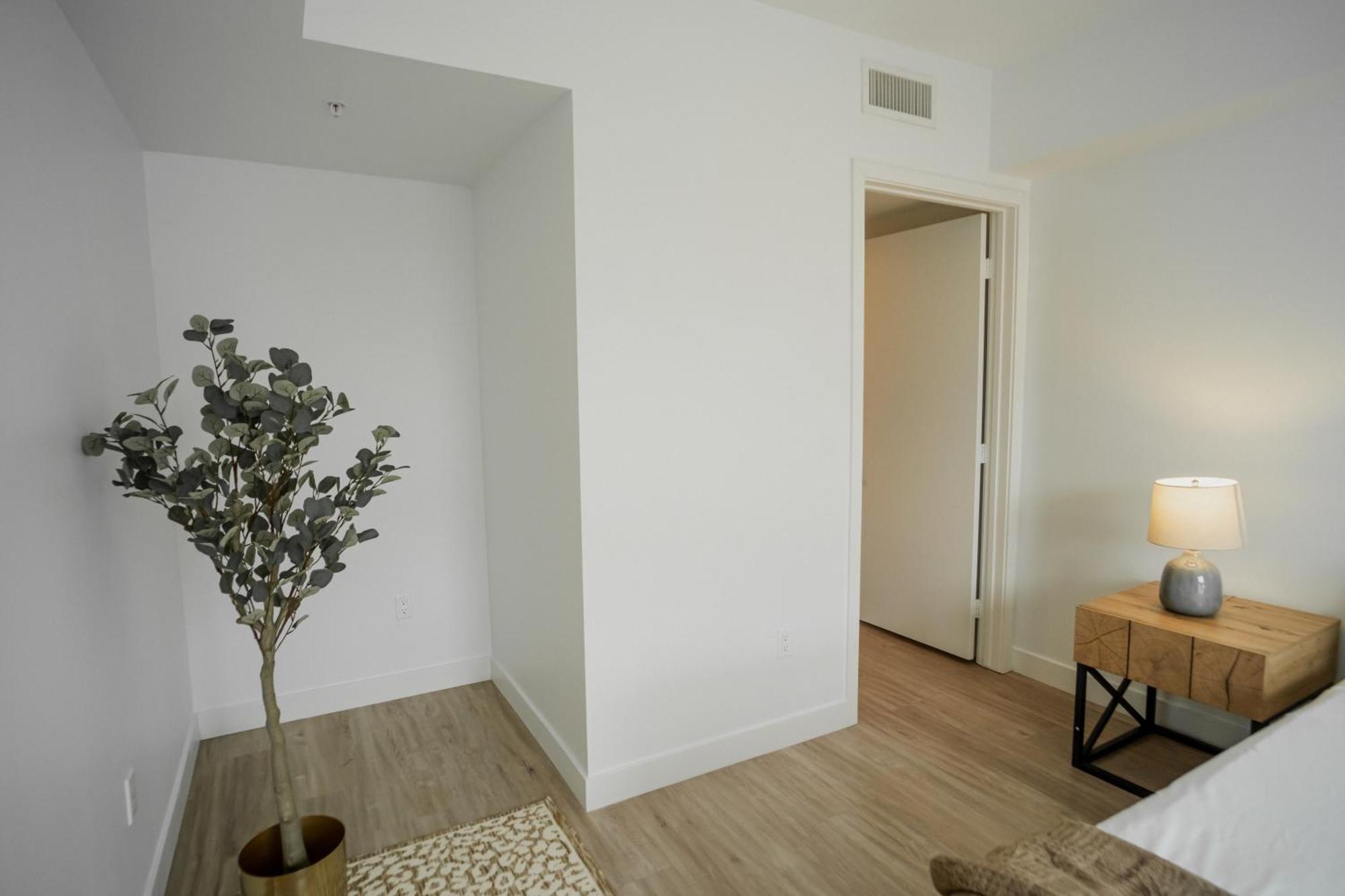 Hotel Chic Urban Retreat In Heart Of La, 2 Bedroom And 1 Loft 4*
